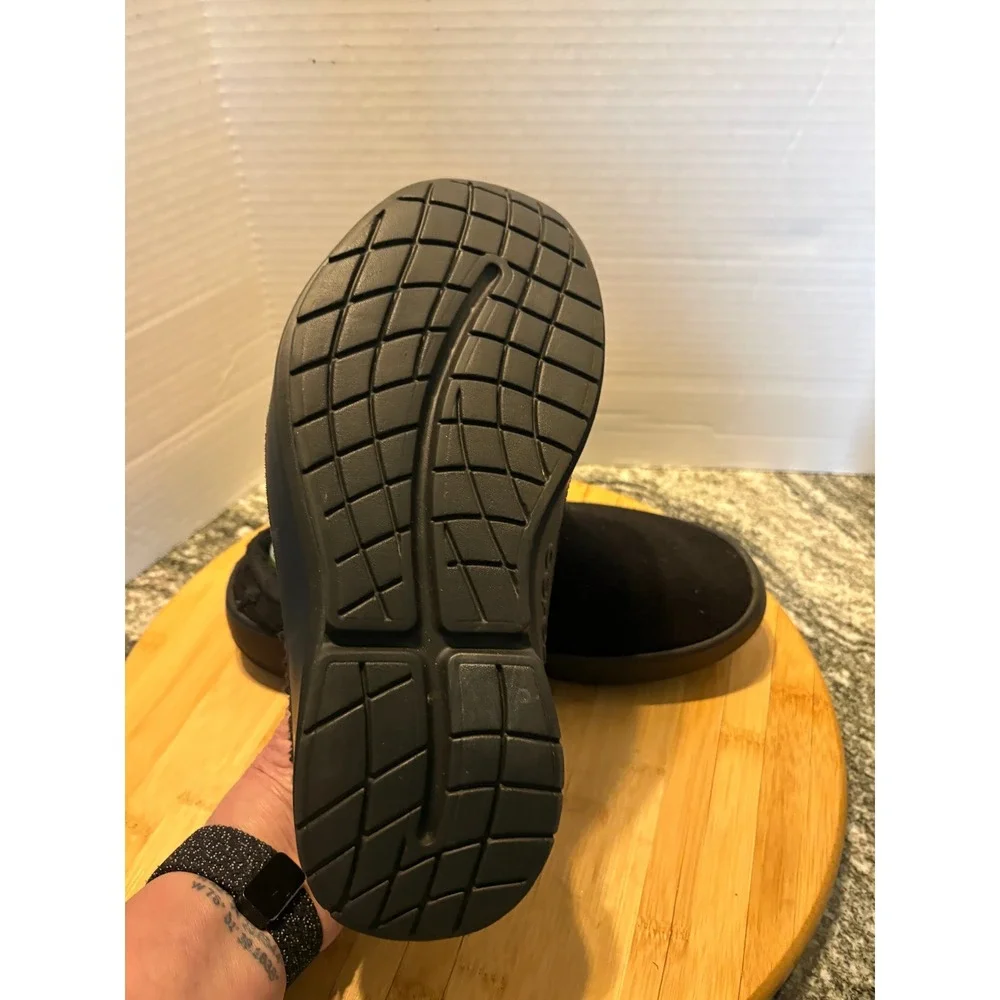 Oofos OOCozee Black Sherpa Lined Recovery Mules Mens 9.5 Clogs 11012024-13